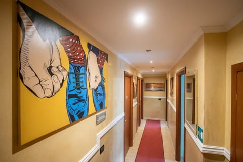 Living room, Lobby or reception, Other, Decorative detail, Decorative detail, Area and facilities
