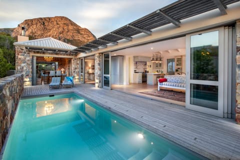 Splendour Hermanus House in Hermanus