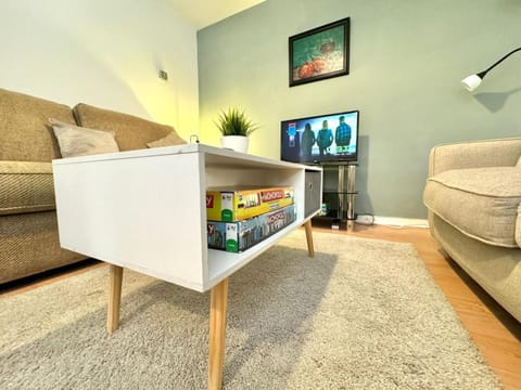 Communal lounge/ TV room, TV and multimedia