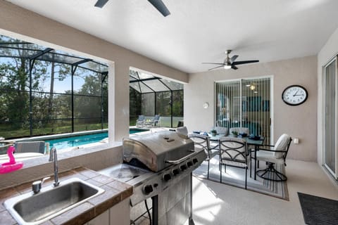 Gorgeous Davenport 5 Bed Villa with Pool Hot Tub Villa in Loughman