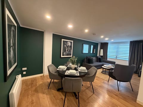 GRAPHITE APARTMENTS Apartment in Inverness