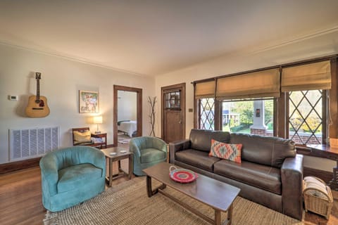 Bristol Bungalow Less Than 1 Mi to Country Music Museum House in Bristol