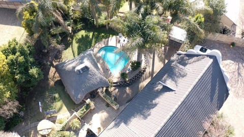 Bird's eye view, Pool view