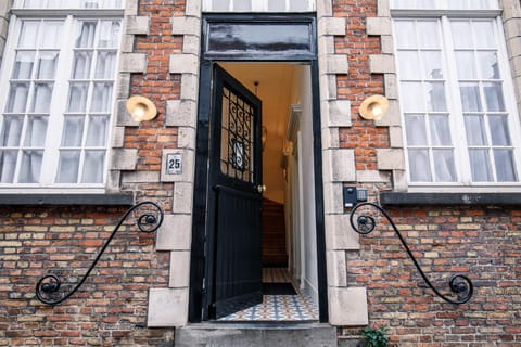 Facade/entrance, Property logo or sign