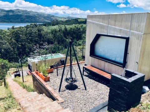 Natural landscape, View (from property/room), Balcony/Terrace