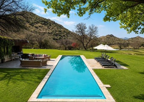 Garden view, Mountain view, Pool view, Swimming pool, sunbed