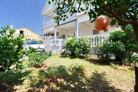 Apartmani L&R Bibinje Apartment in Šibenik-Knin County, Croatia