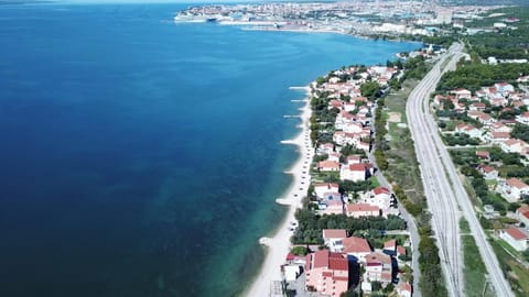 Apartmani L&R Bibinje Apartment in Šibenik-Knin County, Croatia