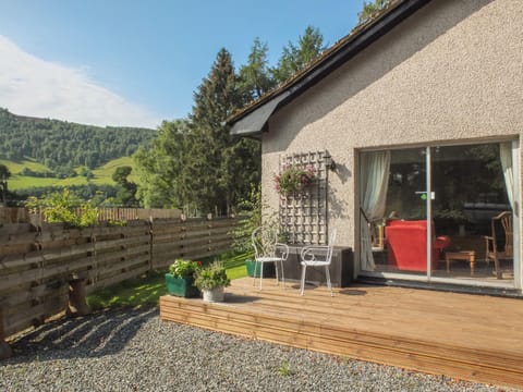 Beechwood Cottage House in Scotland