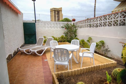 Patio, Garden