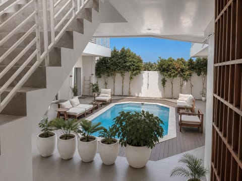 Property building, Garden view, Pool view, Swimming pool