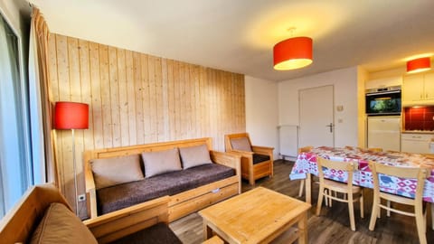 Résidence Les Pleiades - Appartement spacieux et lumineux · Centre station · Balcon · Parking couvert MAE-7354 Apartment in Arâches-la-Frasse