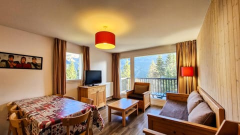 Résidence Les Pleiades - Appartement spacieux et lumineux · Centre station · Balcon · Parking couvert MAE-7354 Apartment in Arâches-la-Frasse