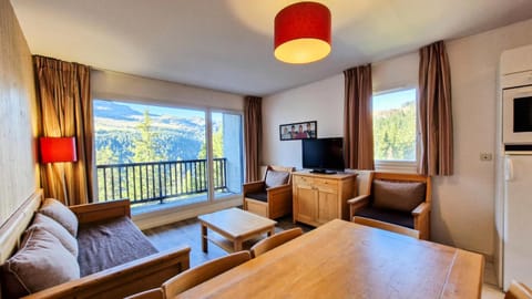 Résidence Les Pleiades - Appartement spacieux · Centre station · Balcon · Parking couvert MAE-7356 Apartment in Arâches-la-Frasse