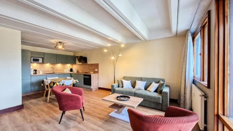 Résidence Betelgeuse - Appartement rénové · Entre pistes et commerces · Balcon MAE-7382 Apartment in Arâches-la-Frasse