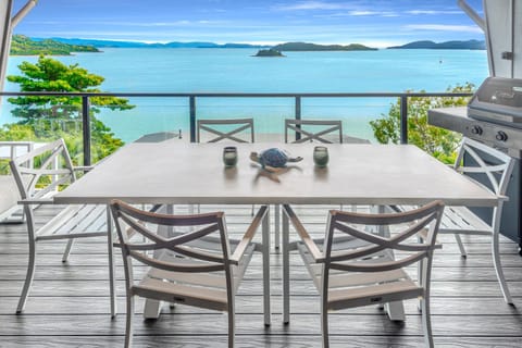 BBQ facilities, Balcony/Terrace, Sea view