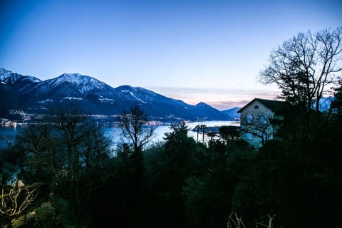 CASA LUNA - WONDERFUL LAKE VIEW Apartment in Locarno