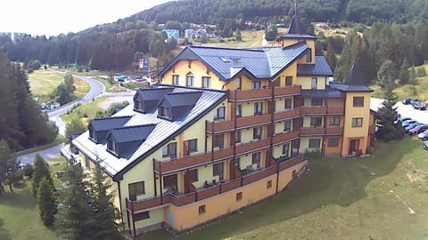 Property building, Bird's eye view
