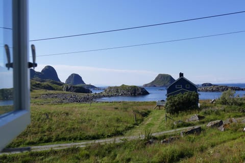 Natural landscape, Mountain view, Sea view