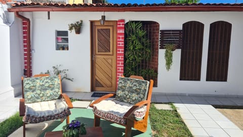 Patio, Facade/entrance