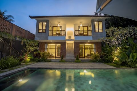 Property building, Garden, Other, Decorative detail, Swimming pool, Sunrise, Sunset