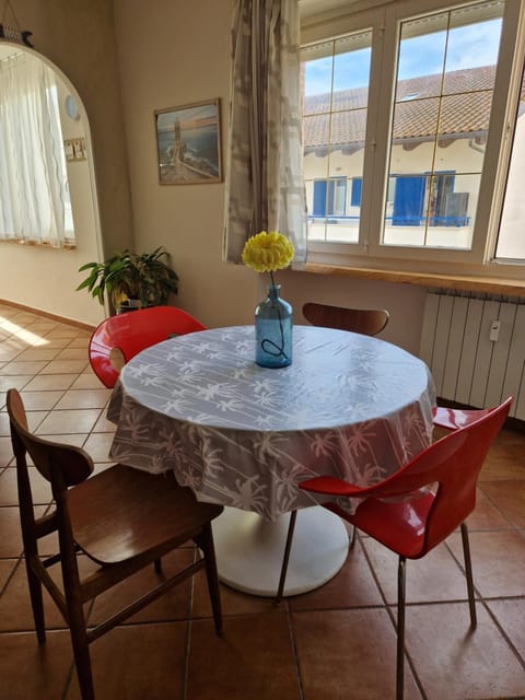 Alloggio Turistico 3 minuti da aeroporto- Fiumicino centro Apartment in Fiumicino