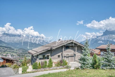 Chalet Mage Chalet in Combloux