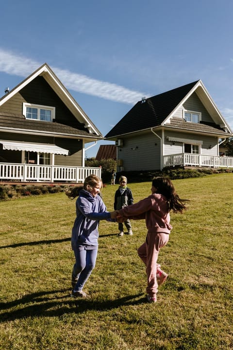 Autumn, children, children