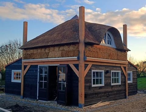 Mariahoeve-Logies #'t Hooihuis House in South Holland (province)