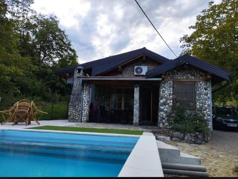 Property building, Pool view, Swimming pool