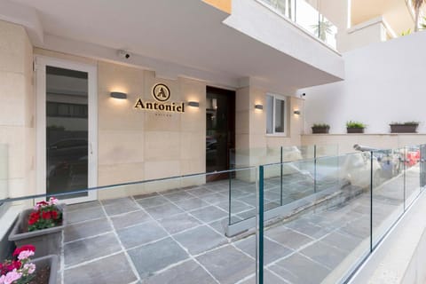Antoniel Suites Hotel in Saint Julians