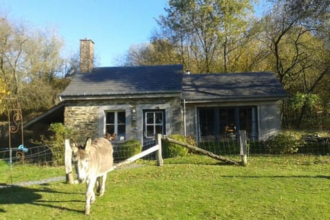 Le four à pain House in Wallonia, Belgium