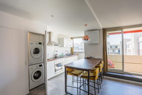 washing machine, kitchen