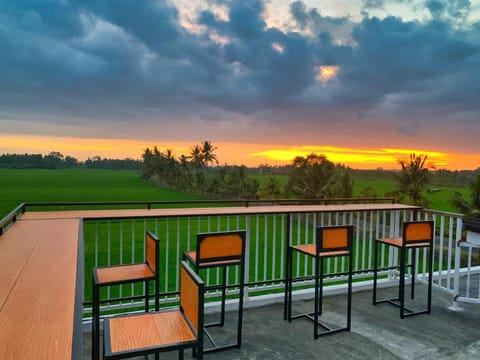 Beluran Panorama Lodge and Activities Country House in Kerambitan