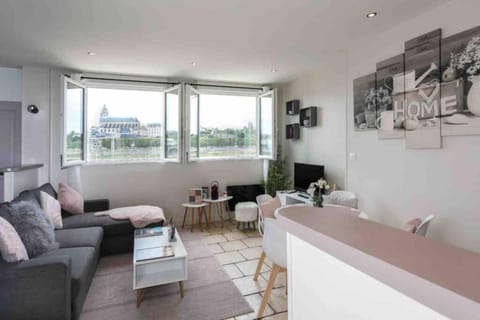 Charme & Cocooning : Belle Vue sur la Loire Apartment in Blois