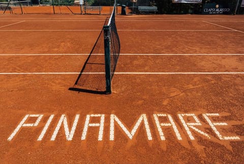 Day, Tennis court, Text overlay