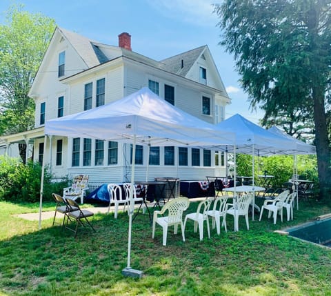 Winnisquam Lake House House in Tilton