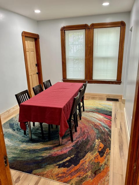 Winnisquam Lake House House in Tilton