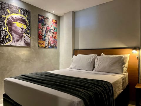 Photo of the whole room, Decorative detail, Bedroom