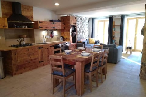 Le Grand PIerron Clarée Valley cosy apartment in mountain, 6p Apartment in Montgenèvre