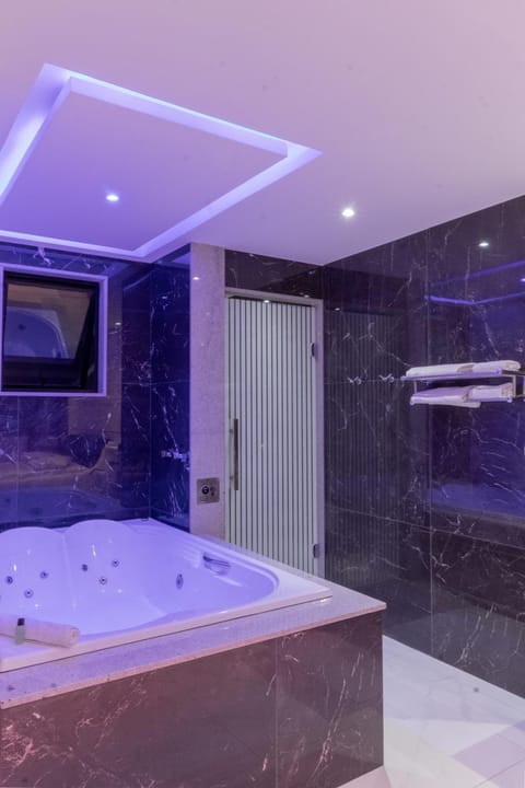 BAMBINA HOTEL -Adultos Somente Hotel in Santa Teresa