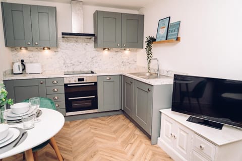 Caroline Court - 1 Bedroom Apartment Apartment in Colchester