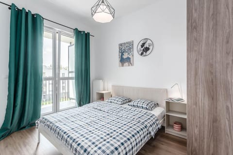 Bed, Balcony/Terrace, Bedroom