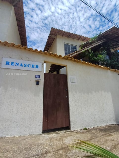 Casa inteira con piscina compartilhada Inn in Armacao dos Buzios