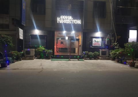 Property building, Facade/entrance, Bird's eye view