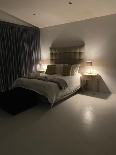 Miles House Vacation rental in Western Cape
