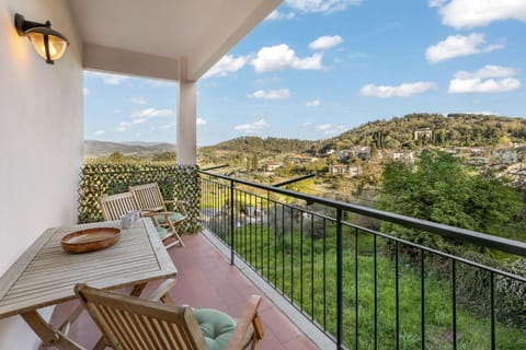 Patio, Spring, Day, Natural landscape, View (from property/room), Balcony/Terrace, Mountain view