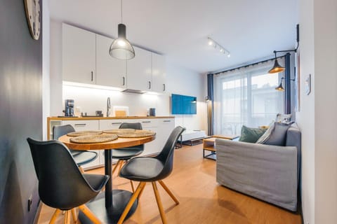 Apartament FINESTRA, przy morzu, ul Grunwaldzka 12 D23 Apartment in West Pomeranian Voivodeship, Poland