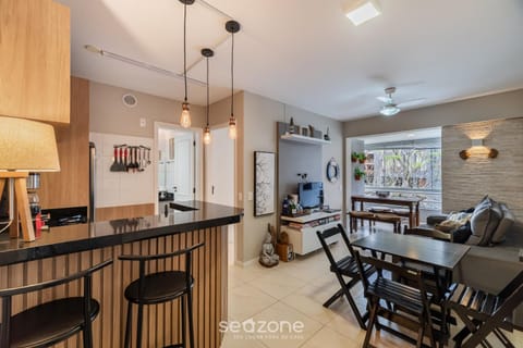 TV and multimedia, Living room, Dining area