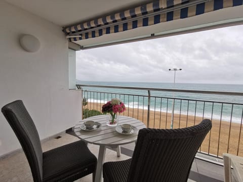 Day, Natural landscape, View (from property/room), Balcony/Terrace, Sea view
